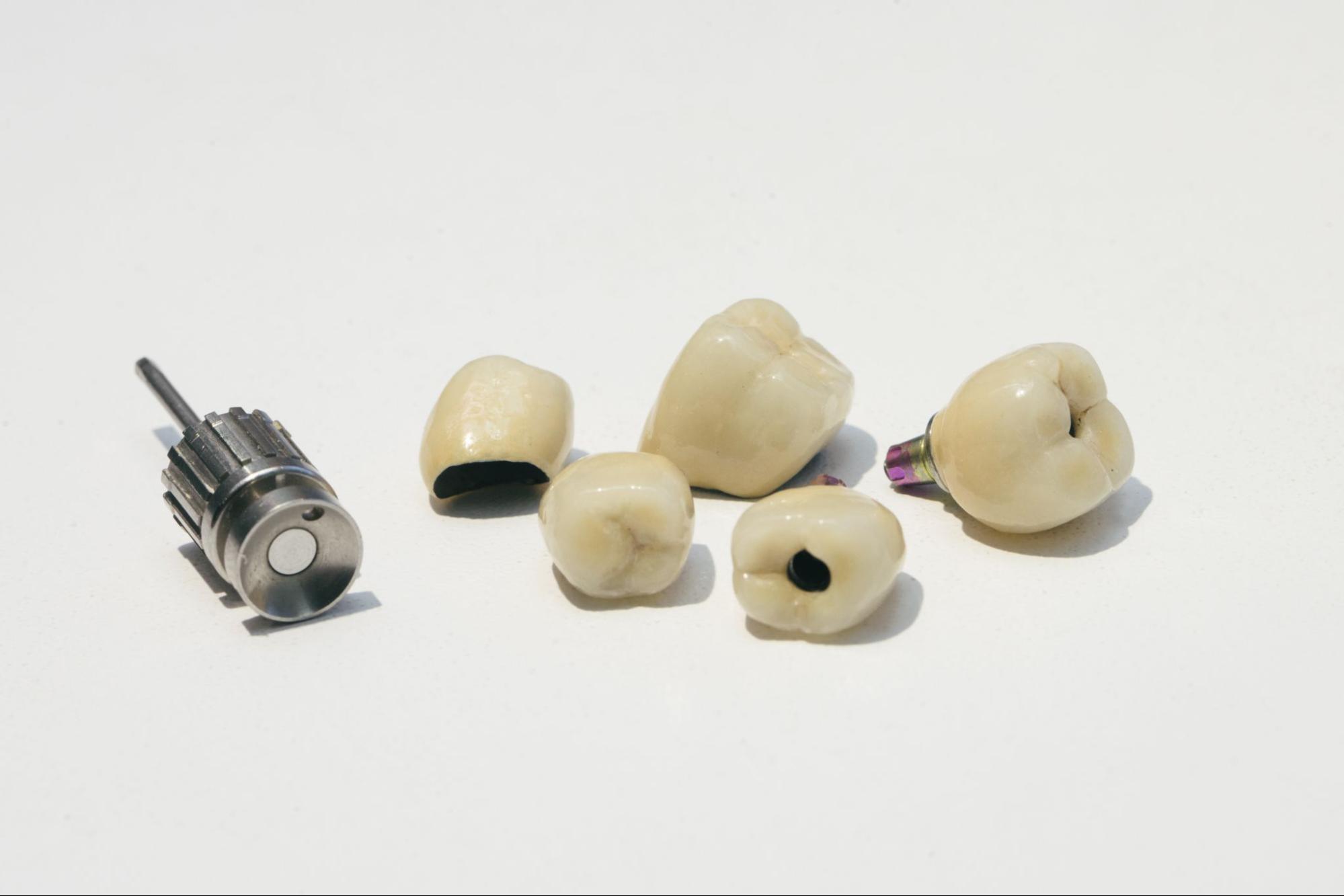 different types of dental implants