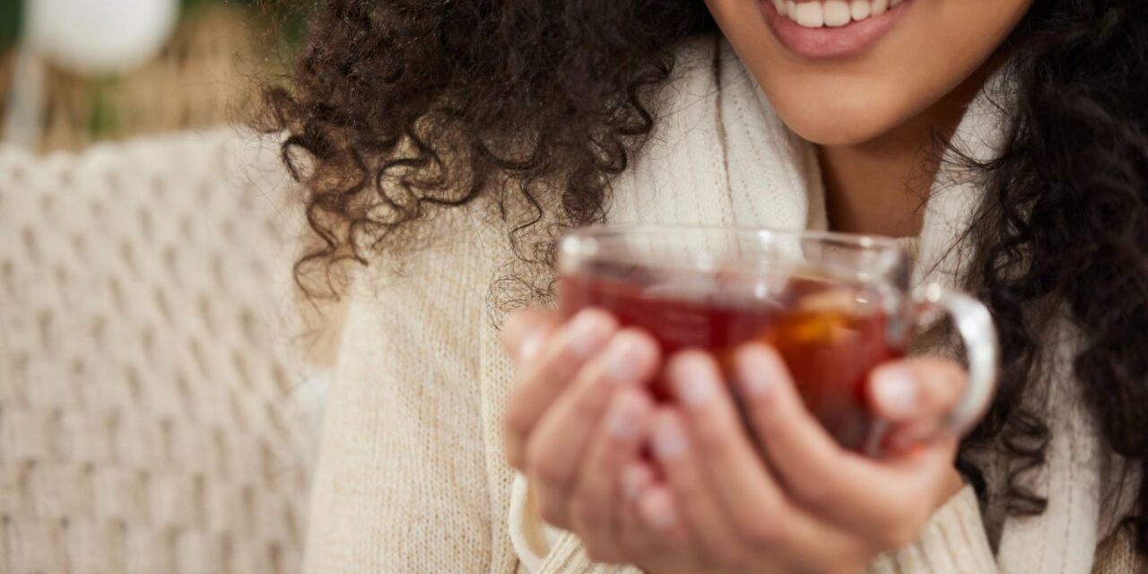 Can You Drink Tea with Invisalign? A Guide for Droitwich Patients